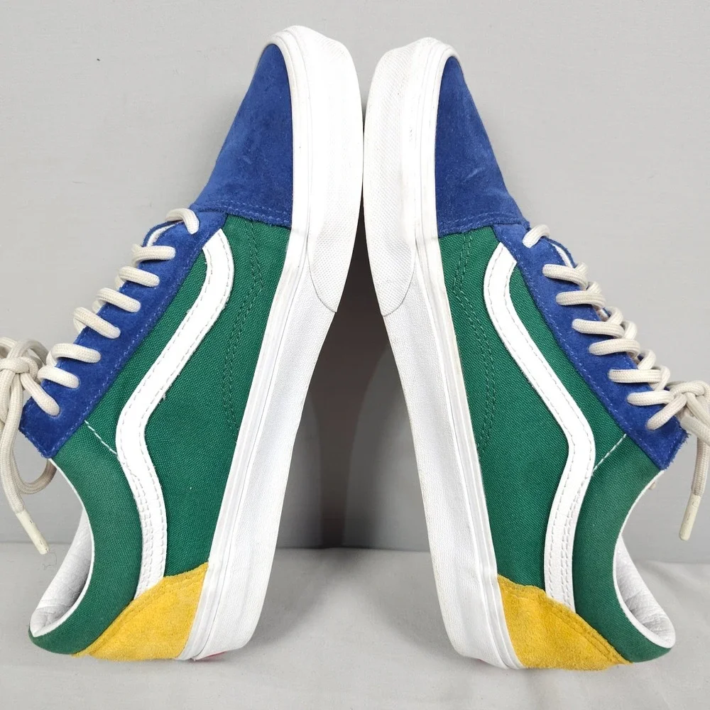 Vans minor signs